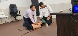 برگزاری کلاس احیای پایه بیمار برای کارمندان واحدهای آزمایشگاه،رادیولوژی،حراست و خدمات